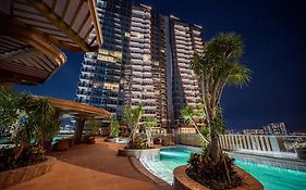 The Metropole -Complex 